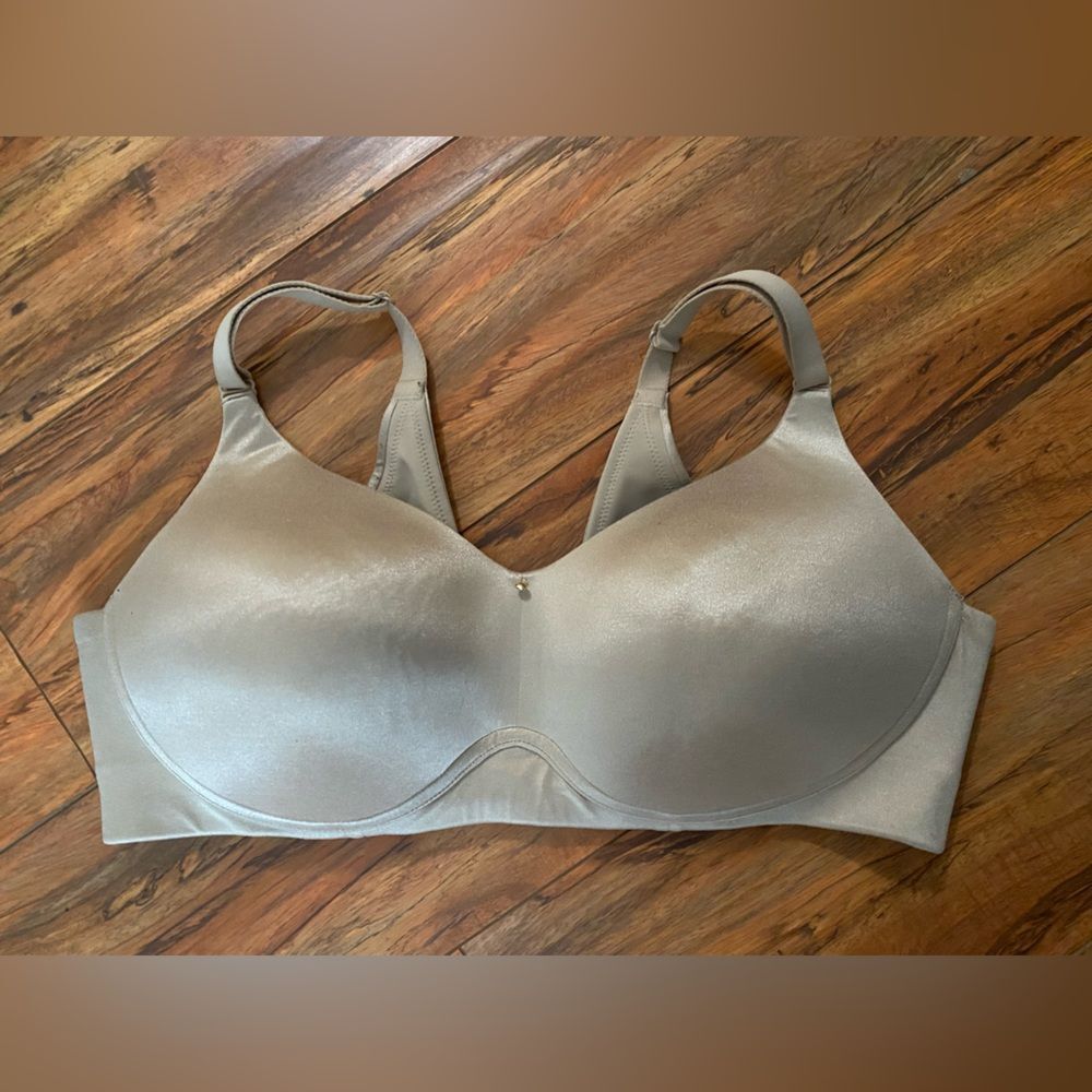 CACIQUE 38D Woman’s Bra